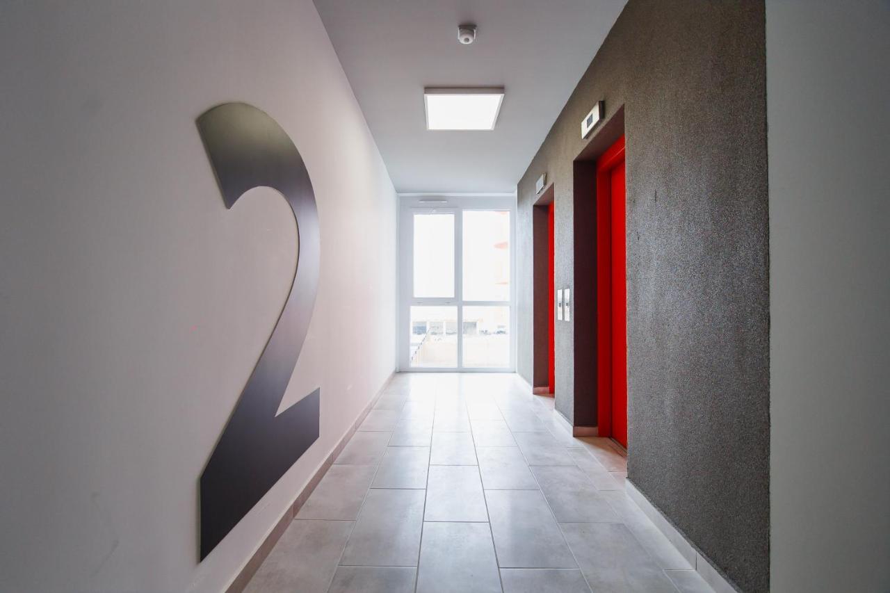 Azur Paradise Near City Center Oradea Ngoại thất bức ảnh